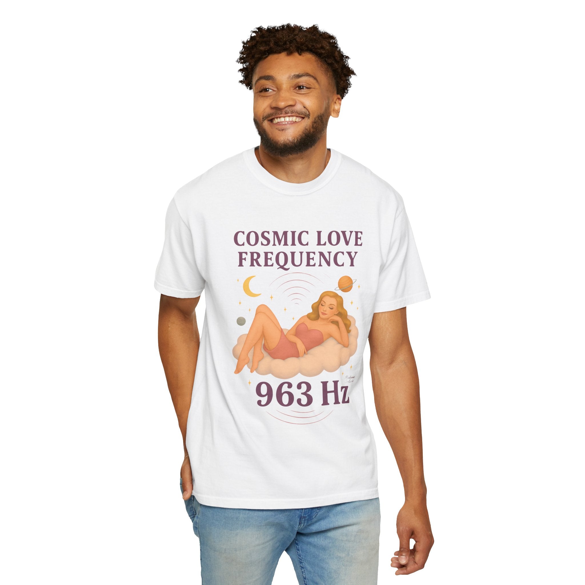Cosmic Feminine Frequency – Retro Pin-Up Vintage T-Shirt